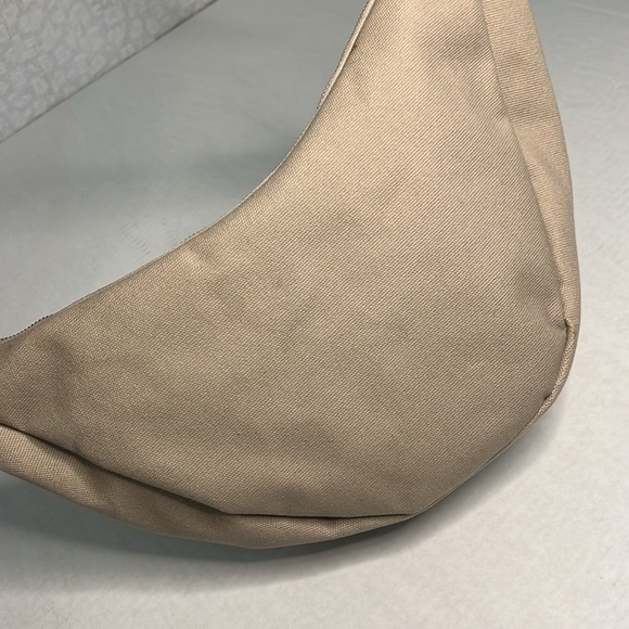 JULY EVERYDAY CRESENT BAG - Picture 13 of 16